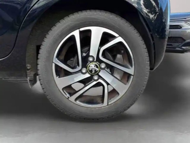 Peugeot 108 vti 72 collection s&amp;s 85g 5p — photo 11