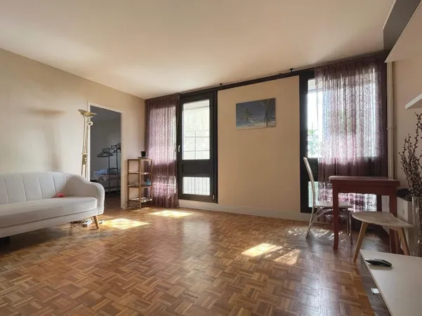 Appartement familial au bord du lac de Créteil