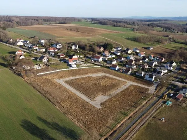 Terrain 632 m²