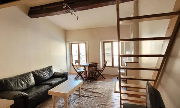 Studio 1 pièce 25 m²