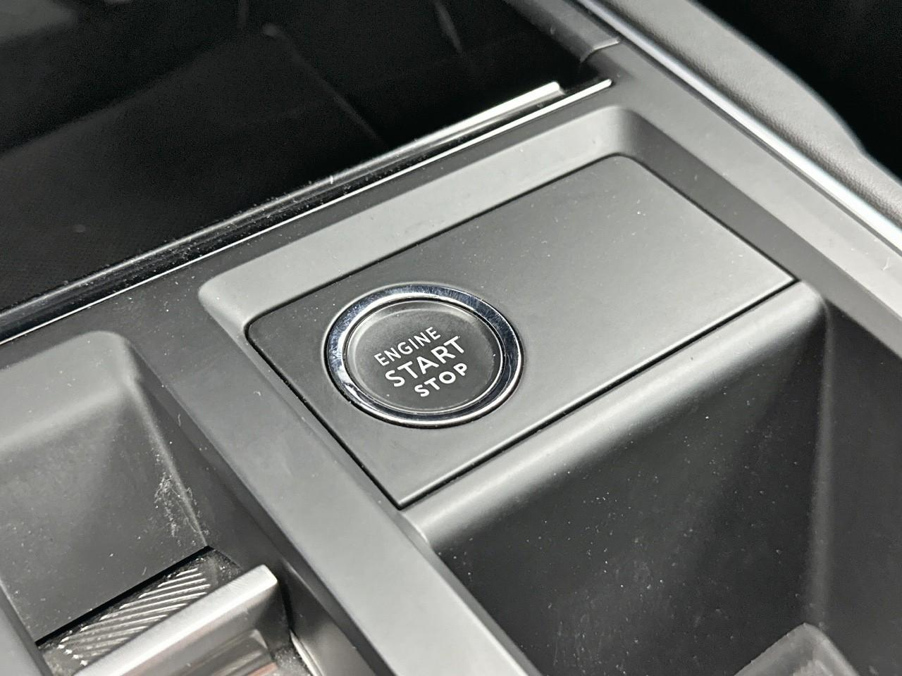 Citroën C5 Aircross hybride rechargeable 225 s&s e-eat8 c-series — photo 29