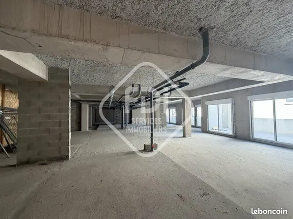 Local commercial 52 m² CLERMONT L'HERAULT
