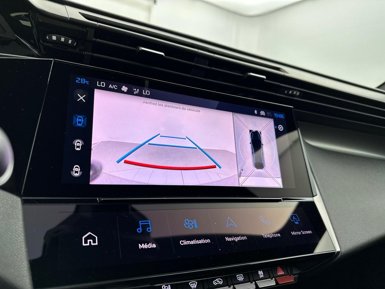 Peugeot 408 phev 225 e-eat8 gt — photo 26
