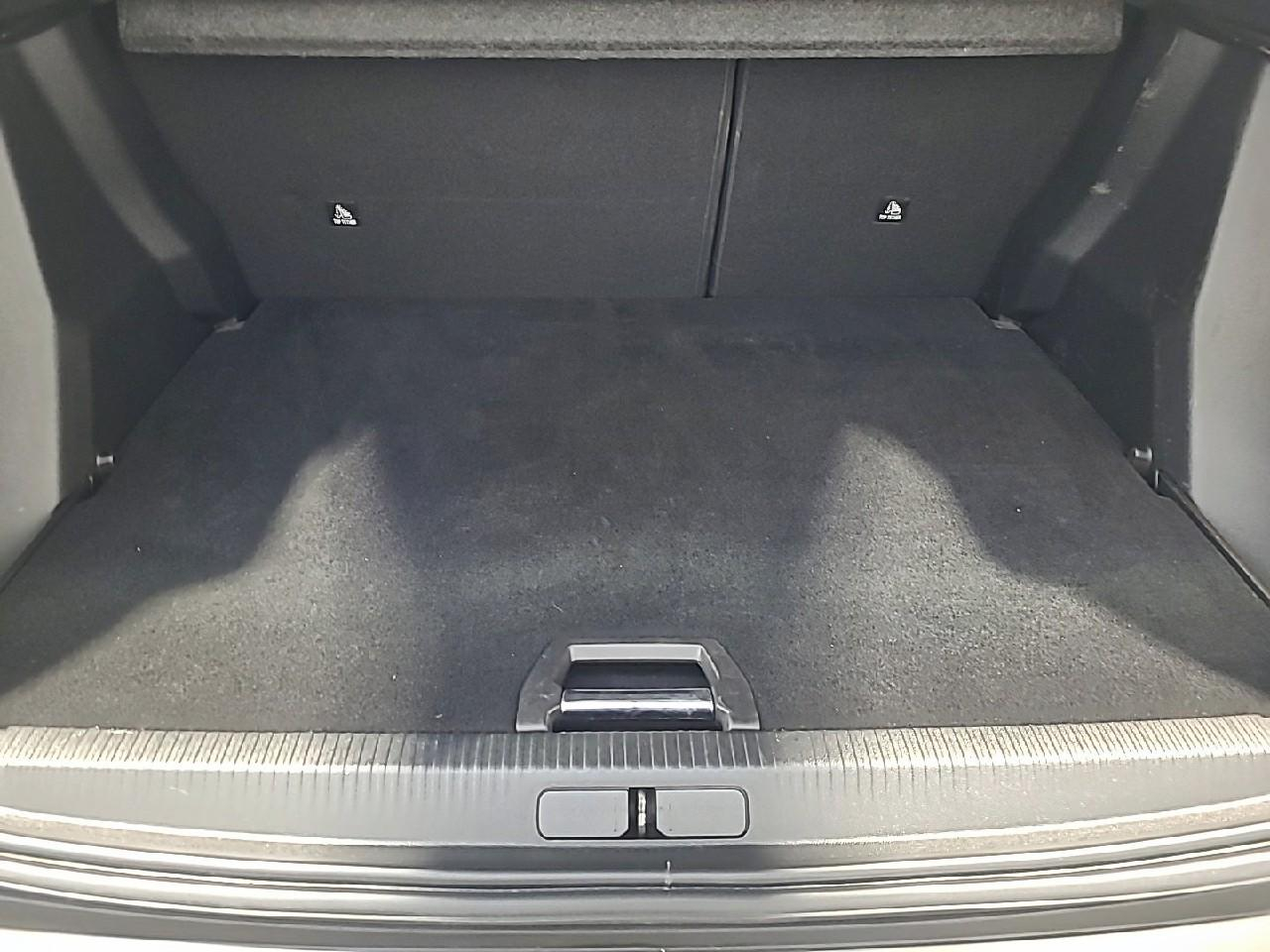 Peugeot 2008 bluehdi 130 s&s eat8 allure pack — photo 14