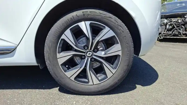 Renault Clio societe blue dci 100 — photo 39
