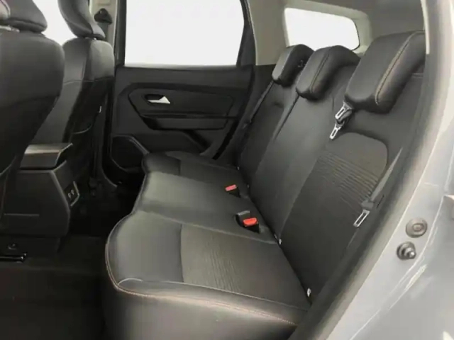Dacia Duster 1.5 blue dci 115ch sl extreme 4x2 — photo 12