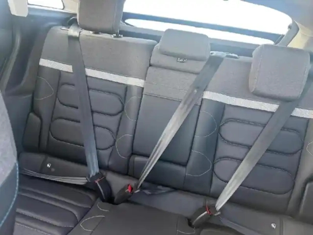 Citroën C4 puretech 130ch s&amp;s shine eat8 — photo 14