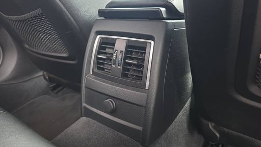 BMW Serie 3 330e 252 BVA8 - Luxury – 2016 – 152763 km – Hybride rechargeable – Boîte Automatique — photo 4