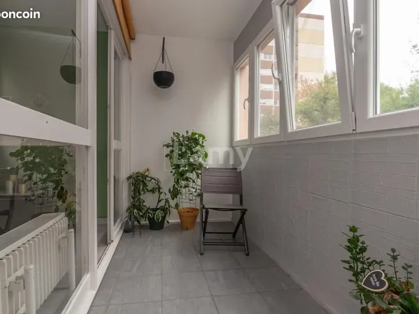Appartement 3 pièces 77 m²