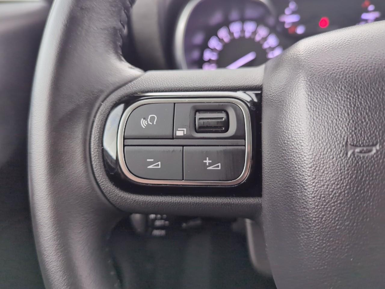 Citroën C3 Aircross puretech 130 s&s eat6 max — photo 20