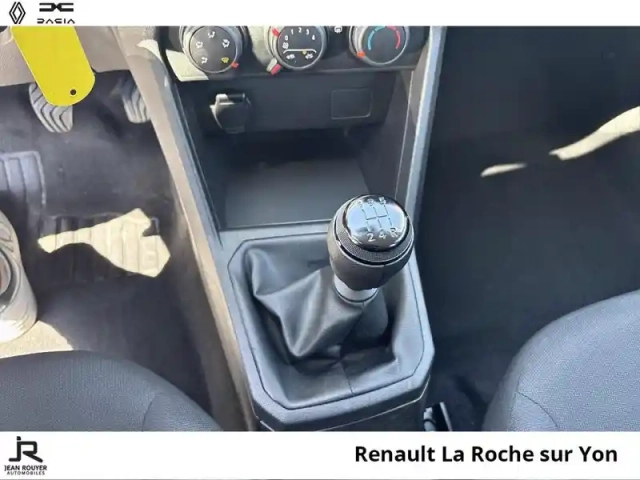 Dacia Sandero 1.0 sce 65ch access — photo 6