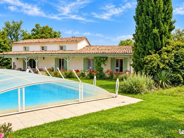 PROPRIÉTÉ ÉQUESTRE - Maison de 173 M²