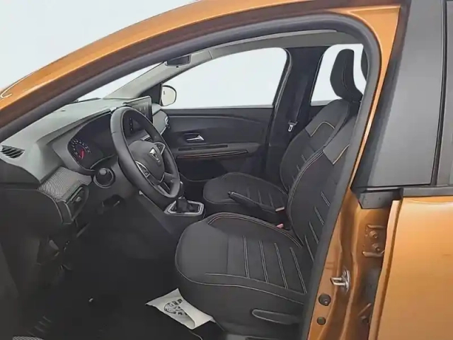 Dacia Sandero tce 90 cvt — photo 11