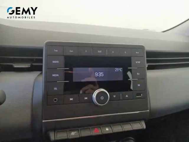 Renault Clio sce 65 — photo 35