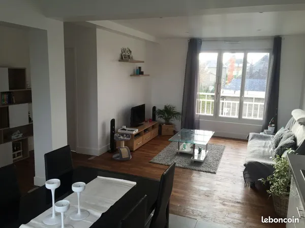 Appartement T3 charmant 72 m² avec jardin privatif - Centre-ville Mayenne