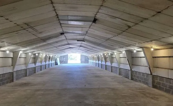 Local d'activité 360 m²