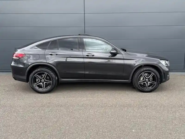 Mercedes Glc 300e 4matic coupé amg line — photo 6