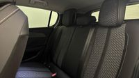 Peugeot 308 1.2 Hybrid 145ch Allure e-DCS6 — photo 13