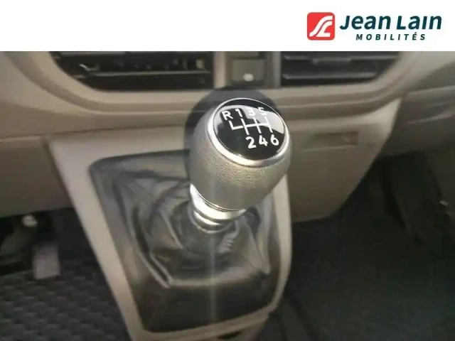 Volkswagen Transporter van l1h1 2.0 tdi 150 bvm6 — photo 13