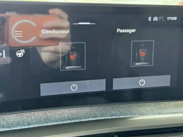 Peugeot 3008 hybrid 145 e-dcs6 — photo 39