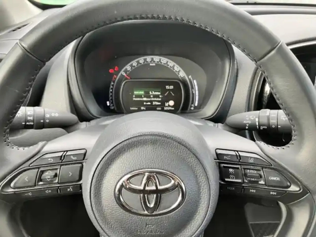 Toyota Aygo 1.0 vvt-i 72 dynamic / pack zen — photo 16