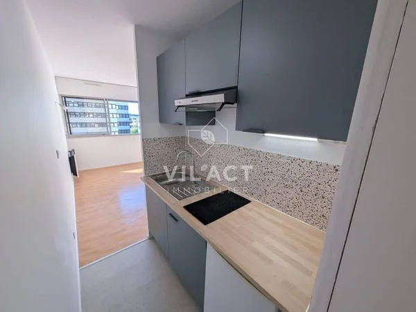 Studio 1 pièce 32 m²