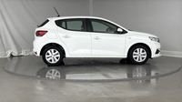 Dacia Sandero 1.0 SCe 65ch Confort -22 — photo 4