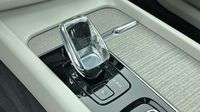 Volvo Xc60 T6 AWD 253 + 145ch Utimate Style Chrome Geartronic — photo 14