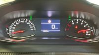 Peugeot 2008 1.2 PureTech 100ch S&S Active — photo 10