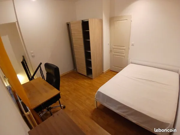 DUPLEX tout équipé et TOUTES charges comprises