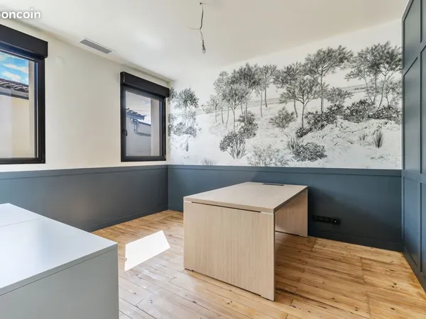 Bureau fermé dans espace coworking