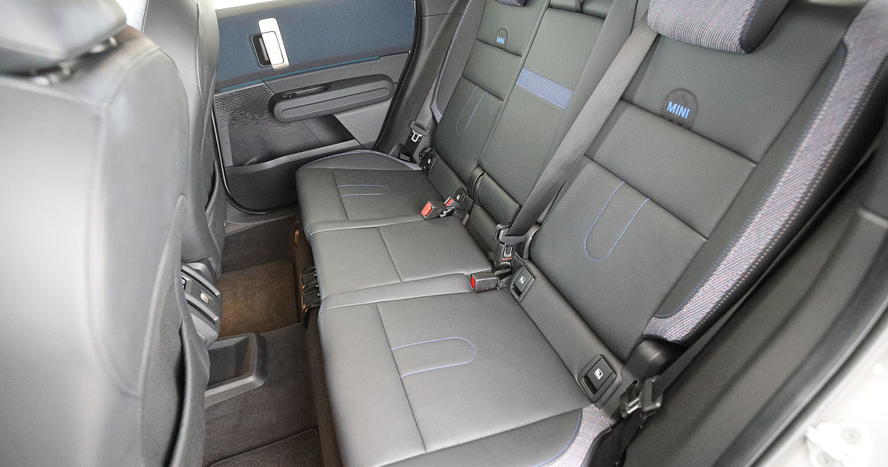 Mini Countryman — photo 30