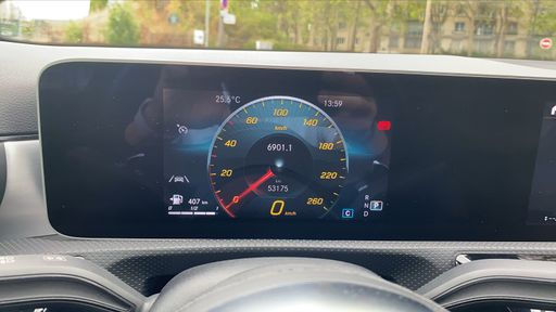 Mercedes Classe A 200 163 7G-DCT - Amg Line + – 2019 – 53175 km – Essence – Boîte Automatique — photo 30