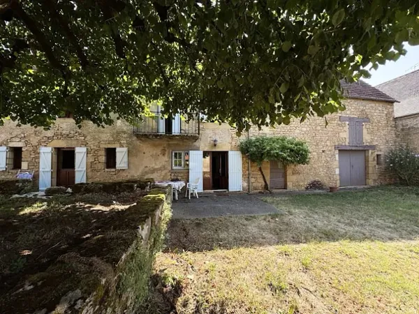 Maison 8 pièces 100 m²