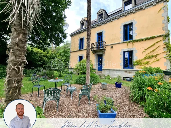 Maison 10 pièces 295 m²