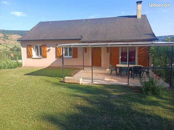 Maison a louer clairvaux d aveyron