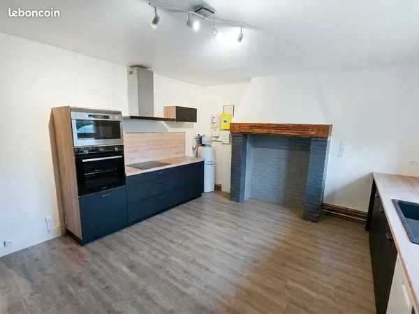 Maison 84m², terrain 1501m²