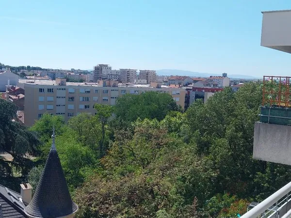 T3 meublé Villeurbanne Grandclément