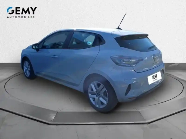Renault Clio e-tech full hybrid 145 — photo 7