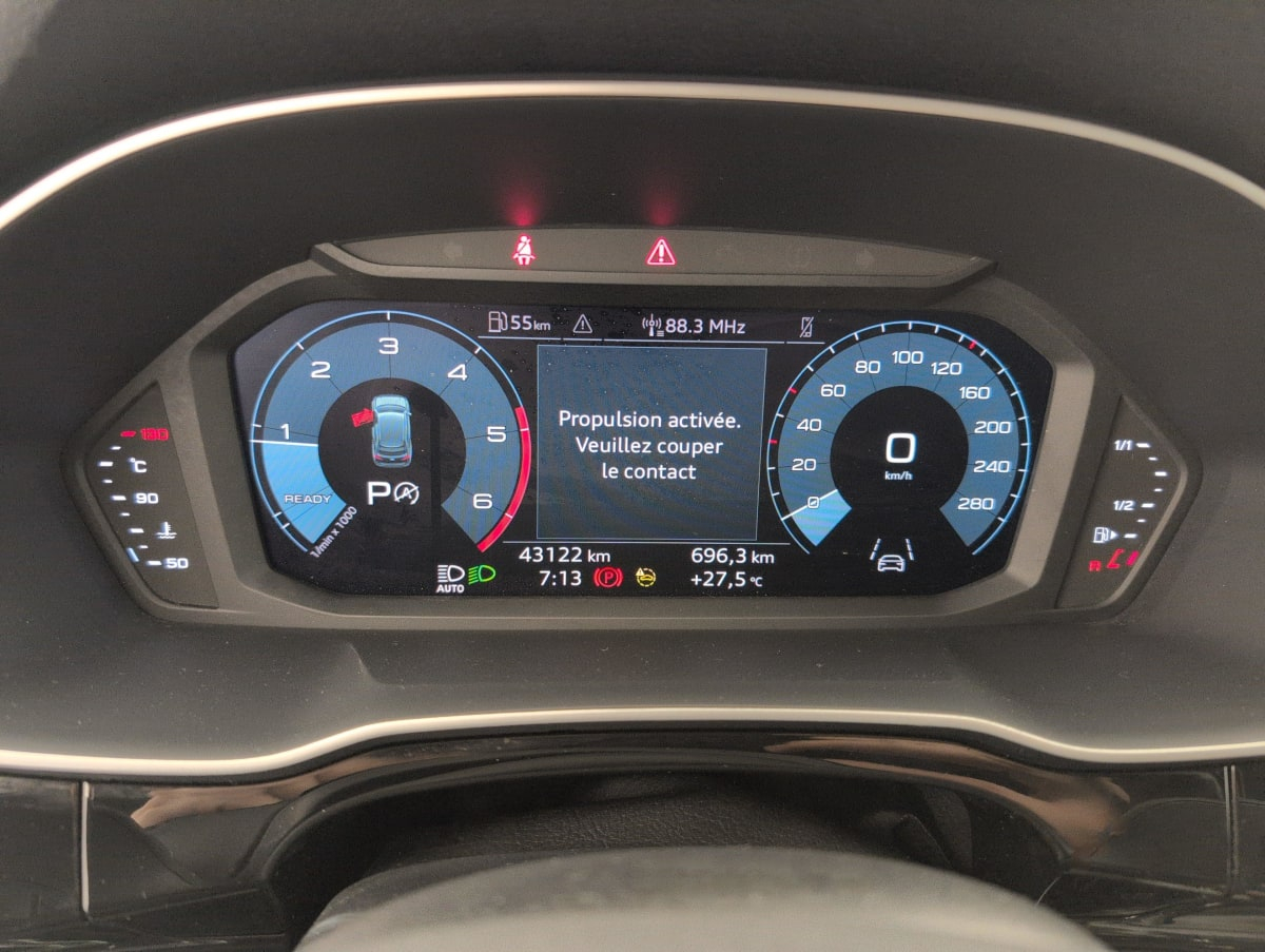 Audi Q3 — photo 20