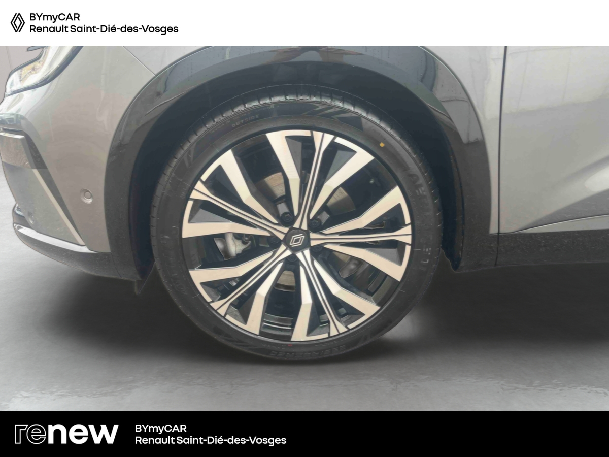 Renault Austral E-Tech hybrid 200 — photo 14