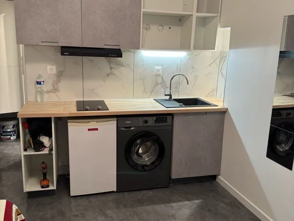 Appartement Location Saint-Denis 1p 16m² 600€