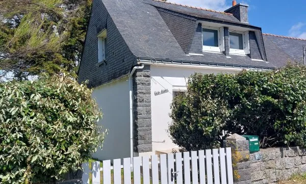 Loue maison 100m² au calme dans une impasse - Plage à 800m à pied