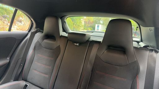 Mercedes Classe A 200 1.3 Ti 163 7G-DCT - AMG Line – 2020 – 72077 km – Essence – Boîte Automatique — photo 29