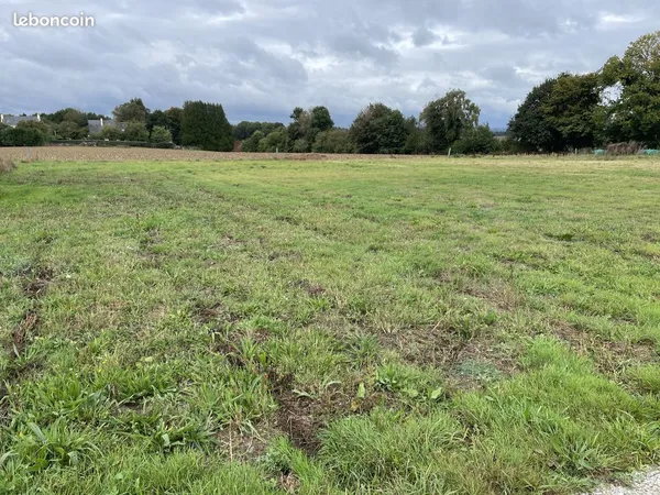 Terrain 751 m² Cléguérec