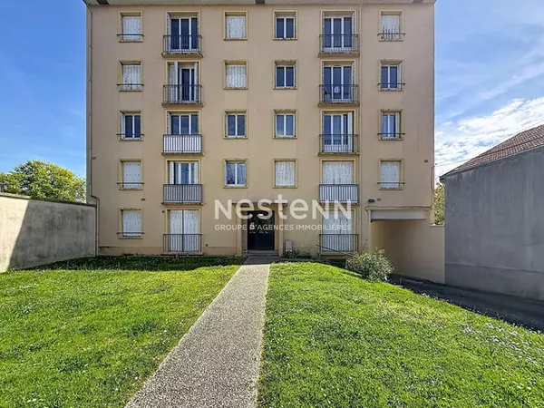 Studio 1 pièce 33 m²