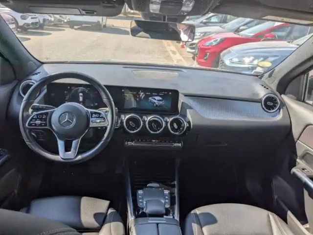 Mercedes Gla 200 d 150ch progressive line 8g-dct avec tva — photo 15