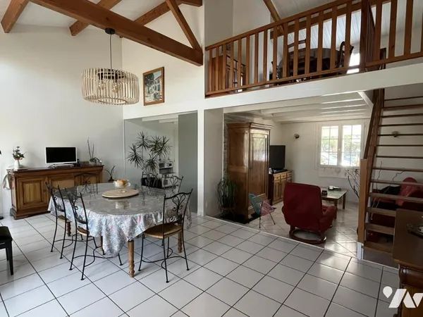 Maison 5 pièces 106 m²