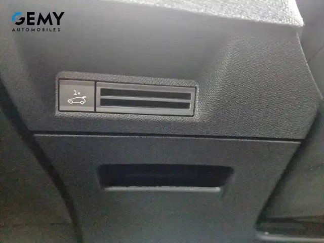 Peugeot 3008 hybrid 145 e-dcs6 — photo 77