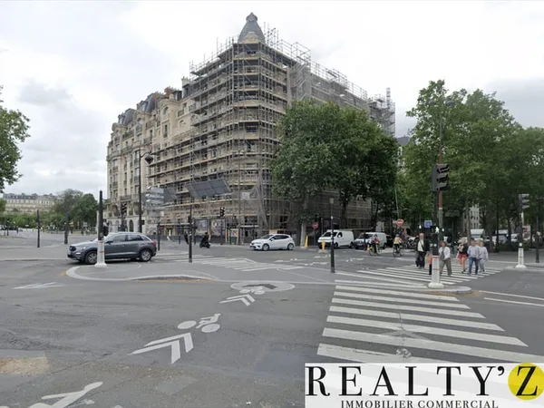 Boutique 2 pièces 177 m²